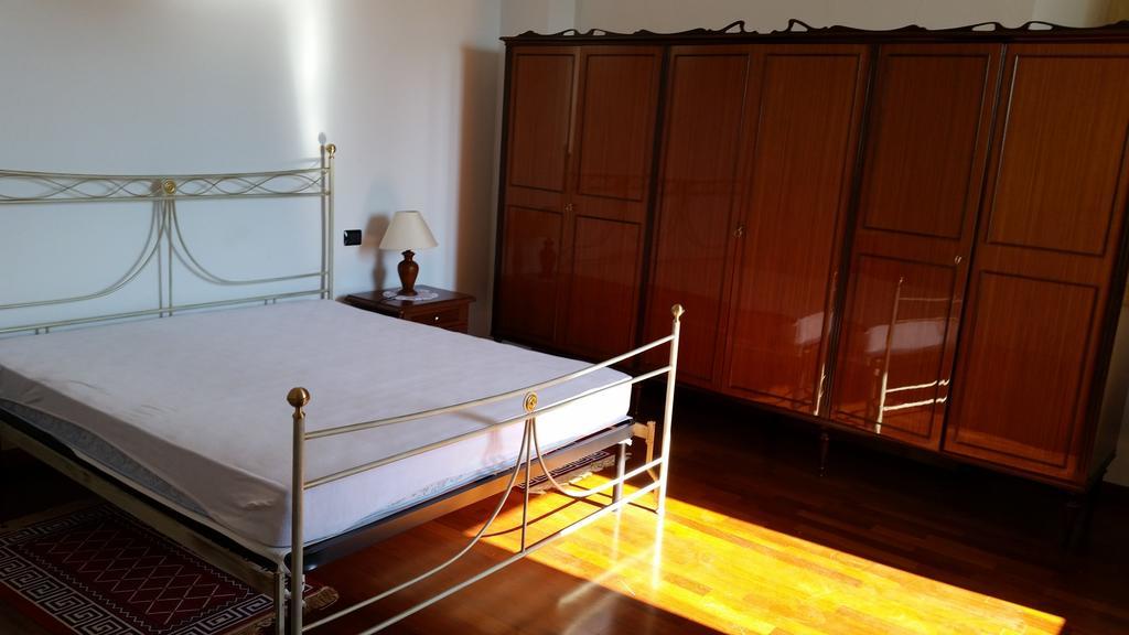 La Panoramica Daire Avenale Oda fotoğraf